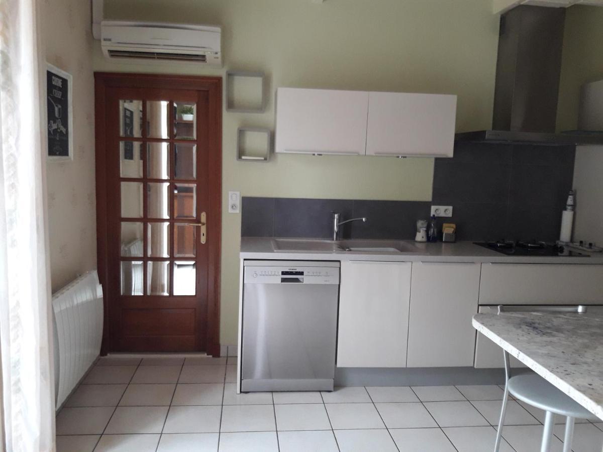 Le Logis De Lange Apt Les Aigrettes Saint-Hilaire-la-Palud Ngoại thất bức ảnh