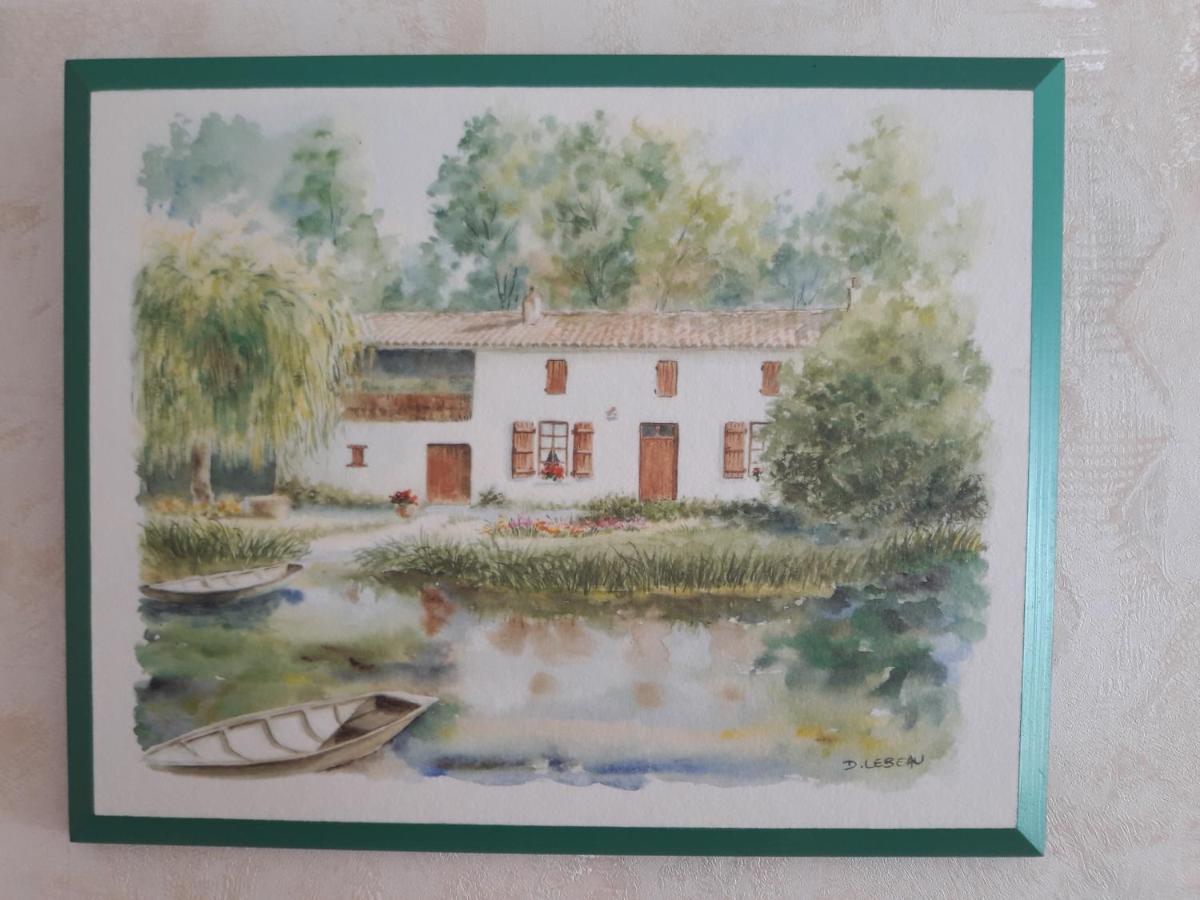 Le Logis De Lange Apt Les Aigrettes Saint-Hilaire-la-Palud Ngoại thất bức ảnh