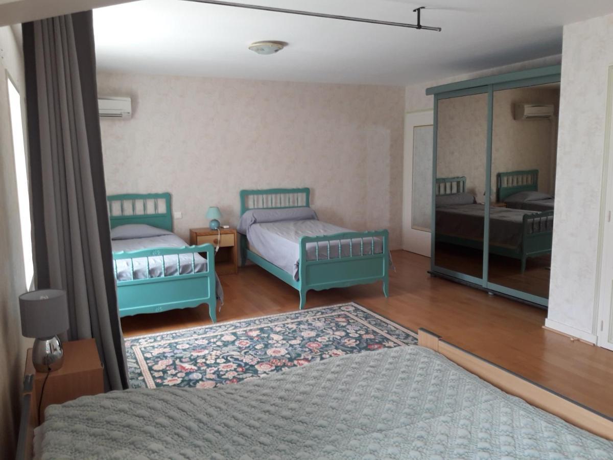 Le Logis De Lange Apt Les Aigrettes Saint-Hilaire-la-Palud Ngoại thất bức ảnh